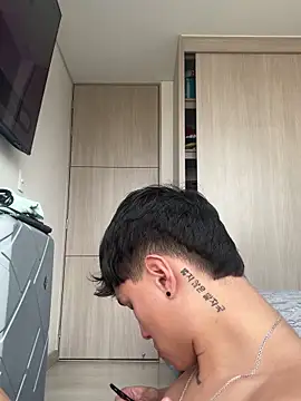 pipeynick online show from March 3, 7:53 pm