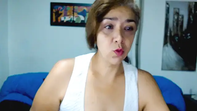 sarethdeivy  online show from November 28, 9:12 am