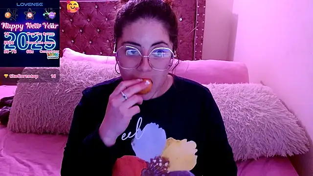 Snapshot of Azamy-12 chatting on January 8, 3:08 am Azamy-12 online show from January 8, 3:08 am