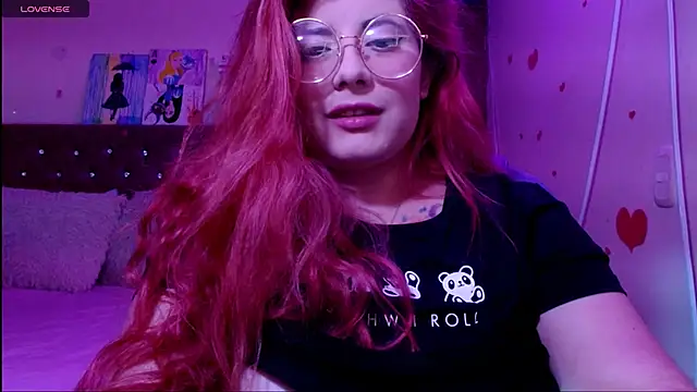 Snapshot of Azamy-12 chatting on February 28, 11:12 pm Azamy-12 online show from February 28, 11:12 pm