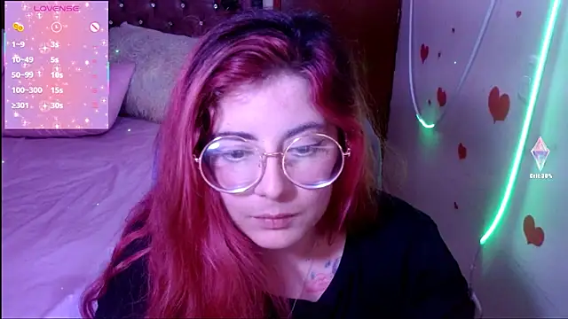 Snapshot of Azamy-12 chatting on March 1, 6:35 am Azamy-12 online show from March 1, 6:35 am