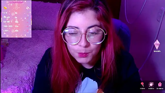Snapshot of Azamy-12 chatting on March 5, 1:31 am Azamy-12 online show from March 5, 1:31 am