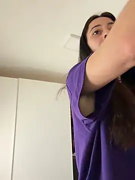 SOFIASWEETSECRETT online show from February 9, 10:19 am