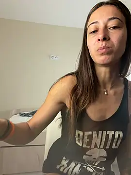 Snapshot of SOFIASWEETSECRETT chatting on July 31, 8:14 am SOFIASWEETSECRETT online show from July 31, 8:14 am