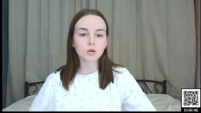 Snapshot of Wild__flowers chatting on January 21, 6:12 pm Wild flowers online show from January 21, 6:12 pm