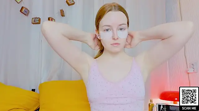 Snapshot of Wild__flowers chatting on February 13, 6:53 am Wild flowers online show from February 13, 6:53 am