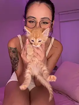 Snapshot of juanasnz99 chatting on December 3, 4:03 am juanasnz99 online show from December 3, 4:03 am