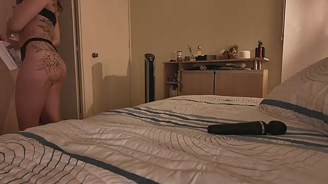 Snapshot of juanasnz99 chatting on November 4, 3:16 am juanasnz99 online show from November 4, 3:16 am