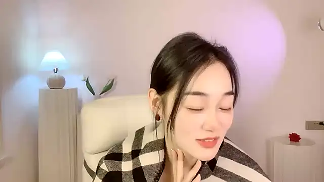 cloud8822 online show from January 3, 5:10 pm