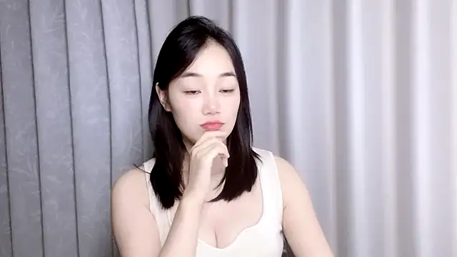 cloud8822 online show from September 16, 2:40 pm