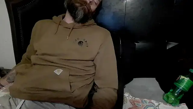 Snapshot of TJ_THE_MAN chatting on April 21, 1:42 am TJ THE MAN online show from April 21, 1:42 am