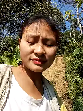 Snapshot of trieungoclnt chatting on January 13, 7:21 am trieungoclnt online show from January 13, 7:21 am