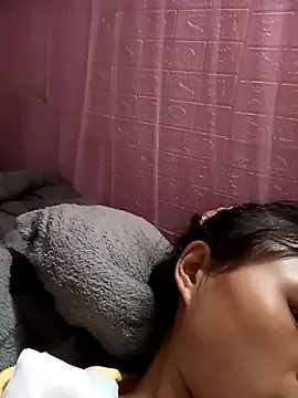 Snapshot of trieungoclnt chatting on October 7, 5:59 am trieungoclnt online show from October 7, 5:59 am