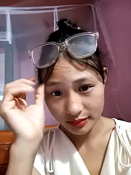 Snapshot of trieungoclnt chatting on October 10, 9:30 am trieungoclnt online show from October 10, 9:30 am