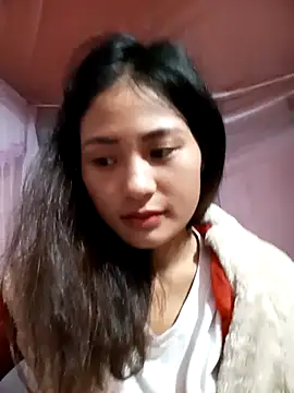 Snapshot of trieungoclnt chatting on October 27, 4:27 am trieungoclnt online show from October 27, 4:27 am