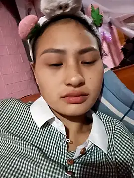 Snapshot of trieungoclnt chatting on November 5, 2:39 pm trieungoclnt online show from November 5, 2:39 pm