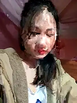 Snapshot of trieungoclnt chatting on January 8, 6:48 am trieungoclnt online show from January 8, 6:48 am