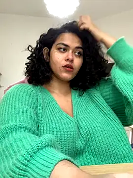 Snapshot of Curvydesifromgermany chatting on September 29, 12:21 pm Curvydesifromgermany online show from September 29, 12:21 pm