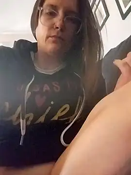 Willow8934 online show from February 11, 8:52 pm