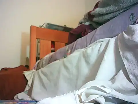 Snapshot of mumbi91 chatting on November 21, 9:08 am mumbi91 online show from November 21, 9:08 am