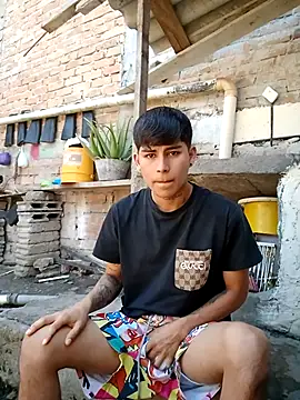 Snapshot of Lukas_strong chatting on September 19, 3:45 pm Lukas strong online show from September 19, 3:45 pm