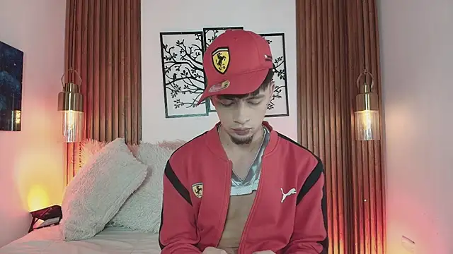 Steev Novoa online show from February 5, 3:00 am