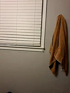 bigdickdaddy2184 online show from January 2, 7:33 am