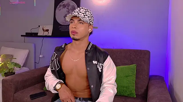 Ken-boy  online show from June 27, 10:20 am