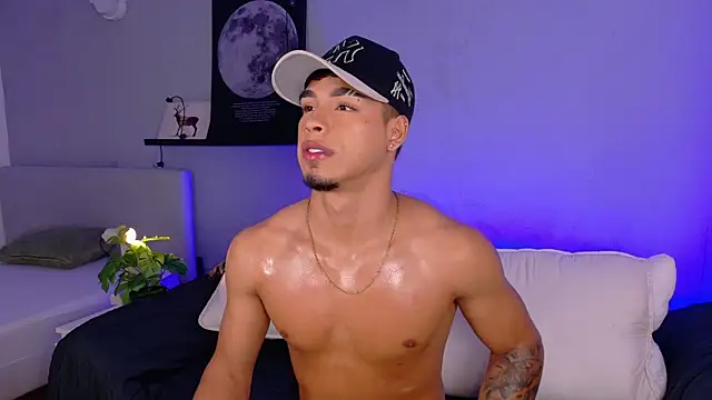 Ken-boy  online show from August 6, 10:39 am