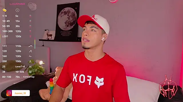 Ken-boy  online show from August 8, 10:50 am