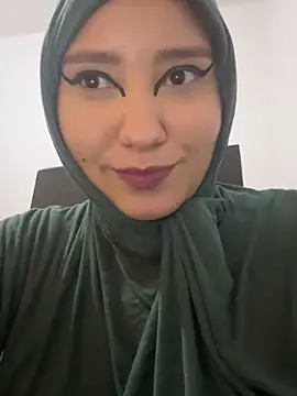 Snapshot of hannahayat chatting on November 23, 2:39 pm hannahayat online show from November 23, 2:39 pm