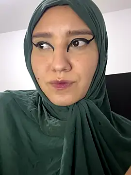 Snapshot of hannahayat chatting on November 25, 11:27 pm hannahayat online show from November 25, 11:27 pm