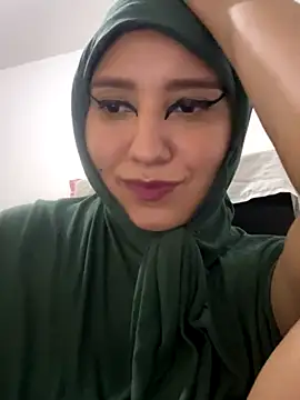 Snapshot of hannahayat chatting on November 29, 2:36 am hannahayat online show from November 29, 2:36 am