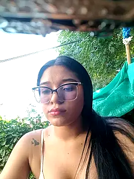 Snapshot of -VICKKY chatting on January 21, 7:39 pm -VICKKY online show from January 21, 7:39 pm