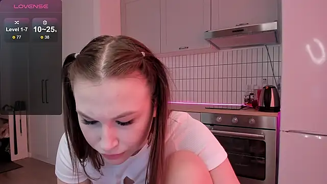 Snapshot of Anny_Limis chatting on March 5, 6:12 am Anny Limis online show from March 5, 6:12 am