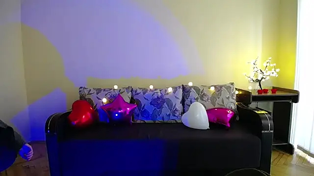 Pretty shy online show from February 22, 9:23 am