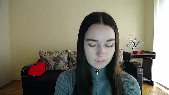 Pretty shy online show from October 11, 8:13 am