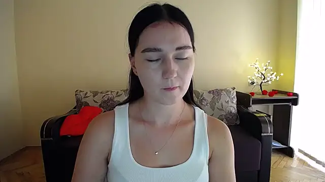 Snapshot of Pretty_shy chatting on July 1, 8:38 am Pretty shy online show from July 1, 8:38 am