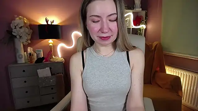 Snapshot of Mia_Tasty chatting on January 10, 7:46 am Mia Tasty online show from January 10, 7:46 am