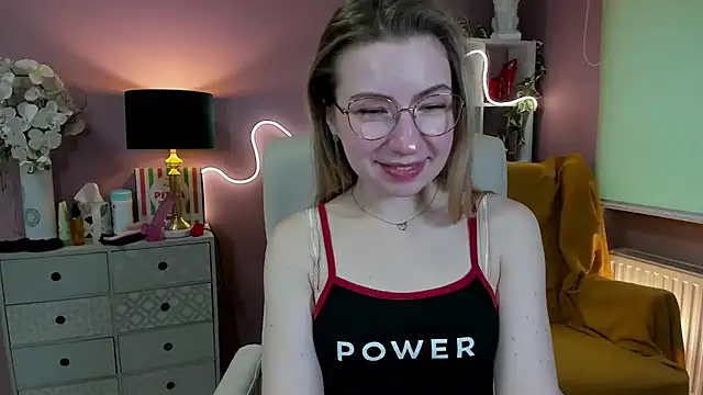 Snapshot of Mia_Tasty chatting on January 27, 11:00 am Mia Tasty online show from January 27, 11:00 am