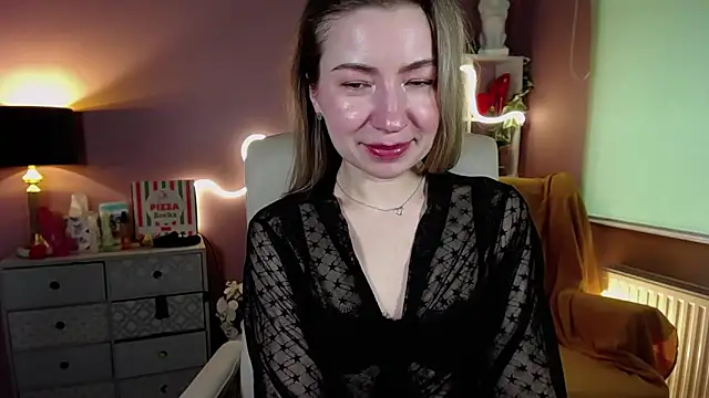 Snapshot of Mia_Tasty chatting on February 24, 10:59 am Mia Tasty online show from February 24, 10:59 am