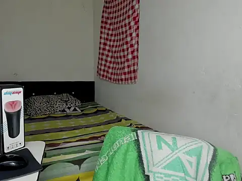 cardrey05 online show from March 23, 4:27 am