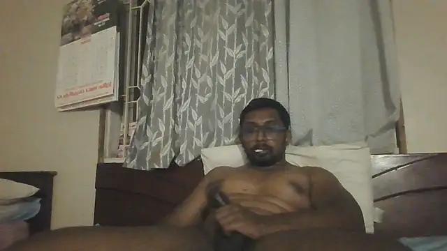 Snapshot of chennaibull101 chatting on June 20, 6:00 pm chennaibull101 online show from June 20, 6:00 pm