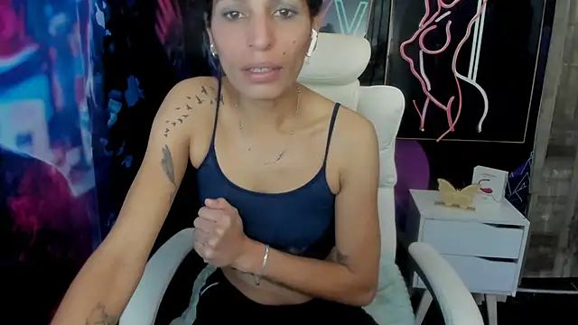 ImCrazzy online show from February 4, 1:38 pm