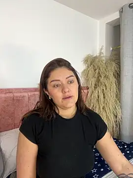 Sofiawilson  online show from October 29, 12:40 pm