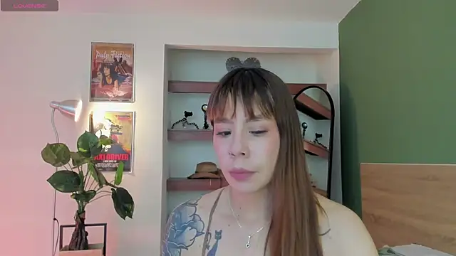 iriiina veneno online show from July 20, 7:49 pm