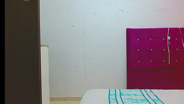 chantalsemenova1 online show from September 19, 2:29 pm