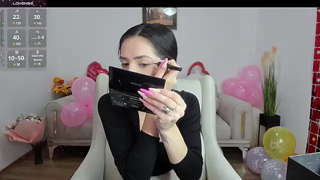 Snapshot of Emmapmg chatting on February 11, 9:31 am Emmapmg online show from February 11, 9:31 am