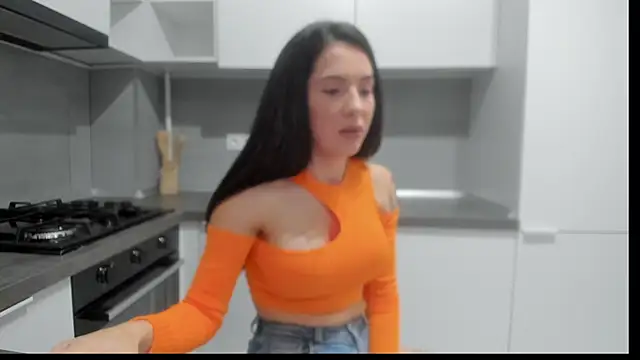 Emmapmg online show from December 19, 8:16 pm