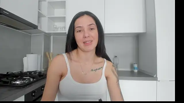 Emmapmg online show from February 19, 12:12 pm